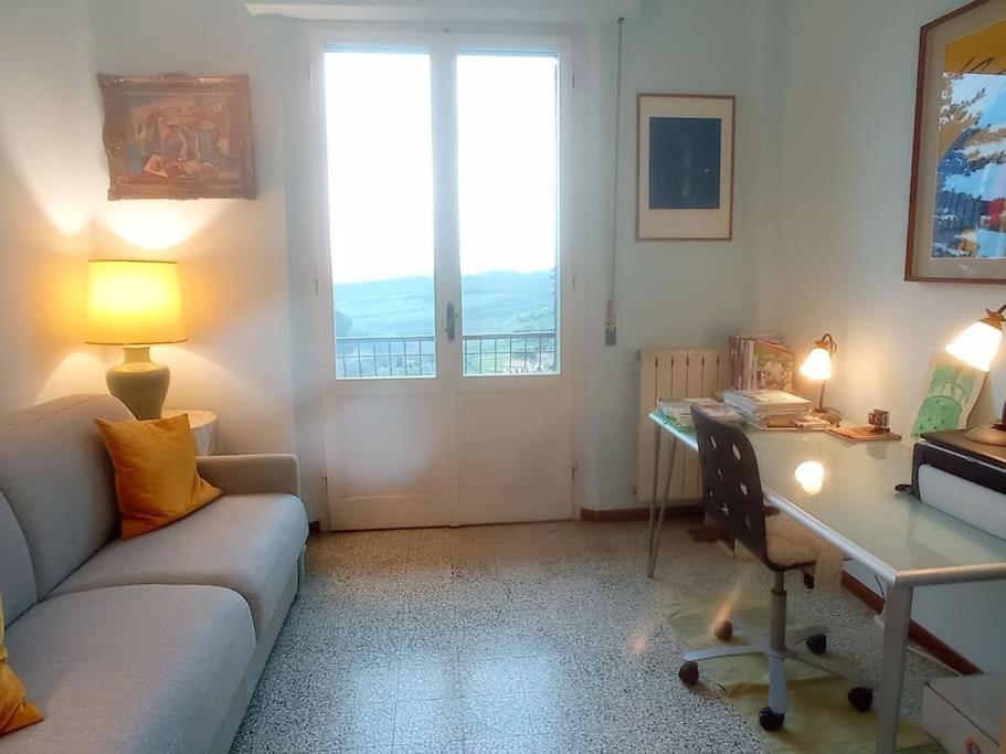 Splendido Ampio Appartamento A Montepulciano Stazione Exteriör bild